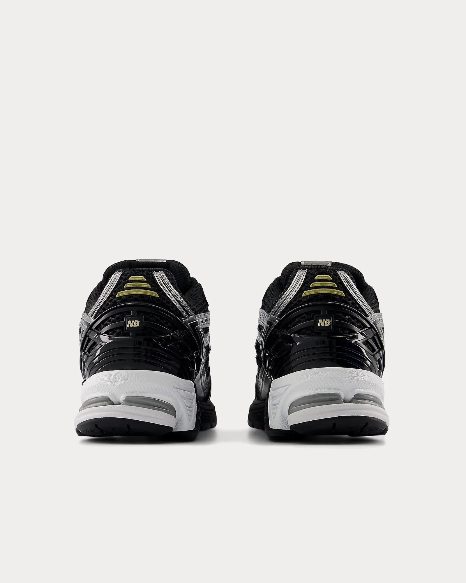 1906r Black / Dark Silver Metallic / Gold Metallic Low Top Sneakers