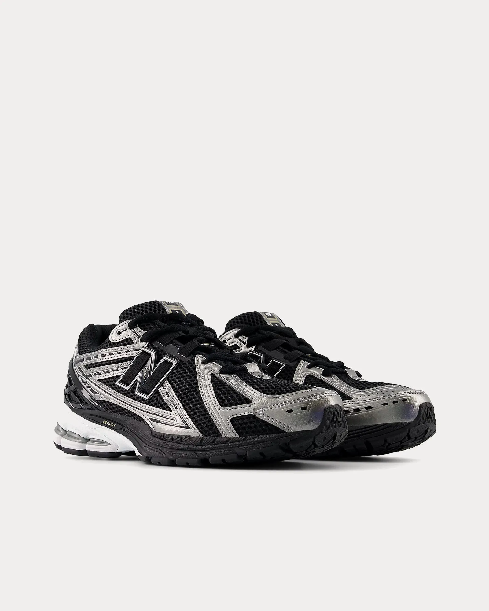 1906r Black / Dark Silver Metallic / Gold Metallic Low Top Sneakers