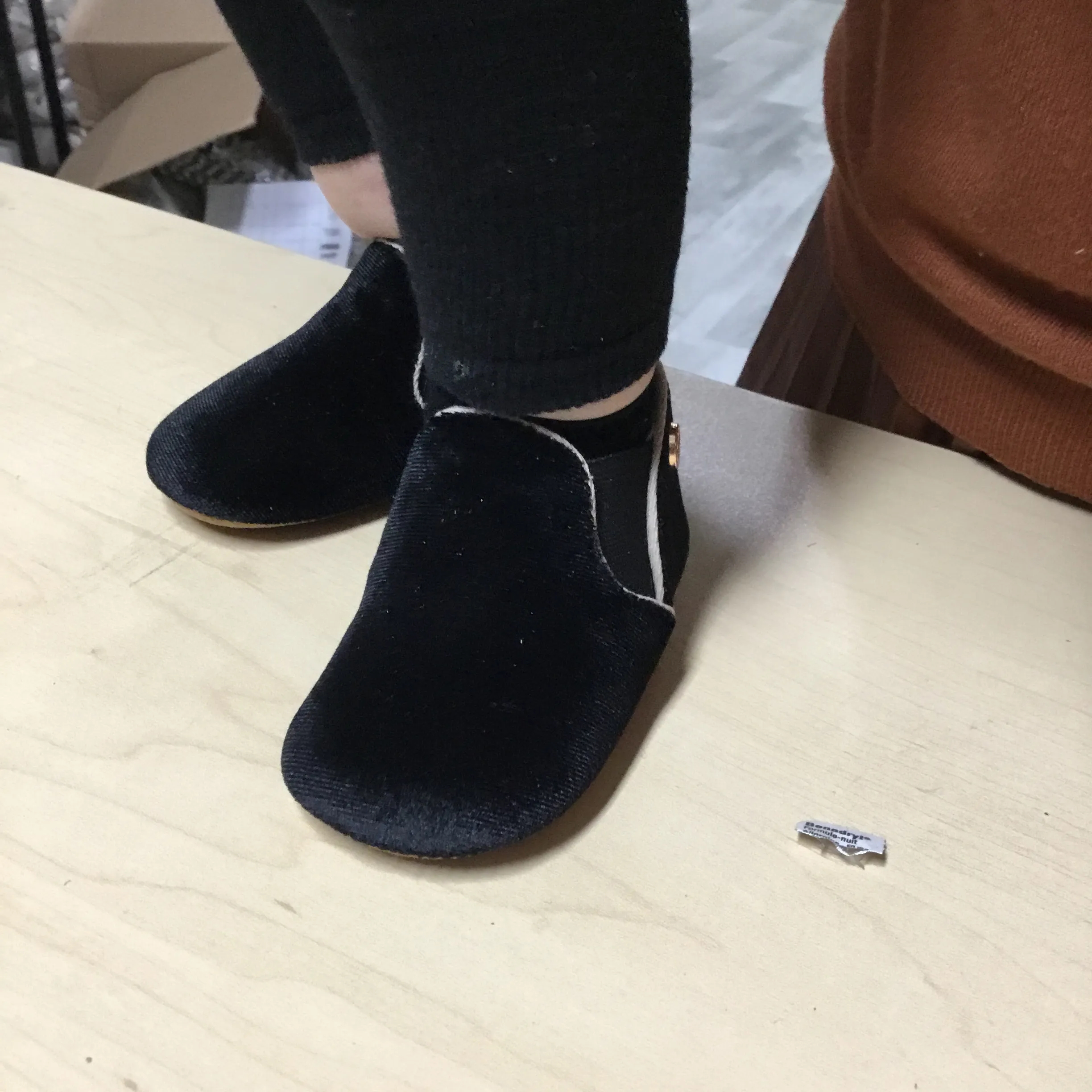 Baby Moccasins | Black Velvet