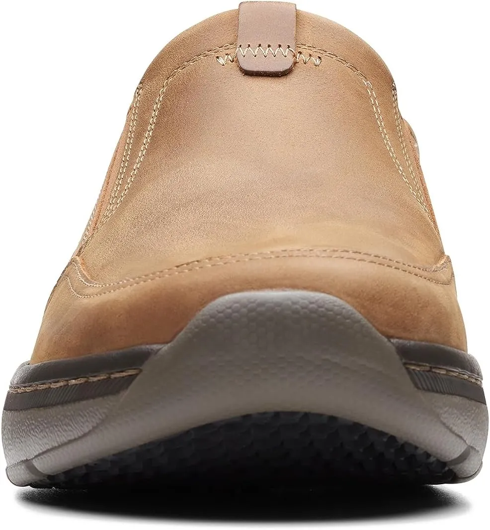 Clarkspro Step Clarks Loafers in Beeswax Leather