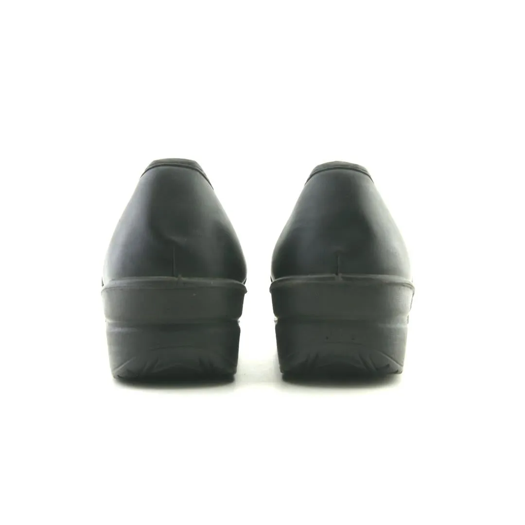 CUSHIONAIRE SLIP RESISTANT