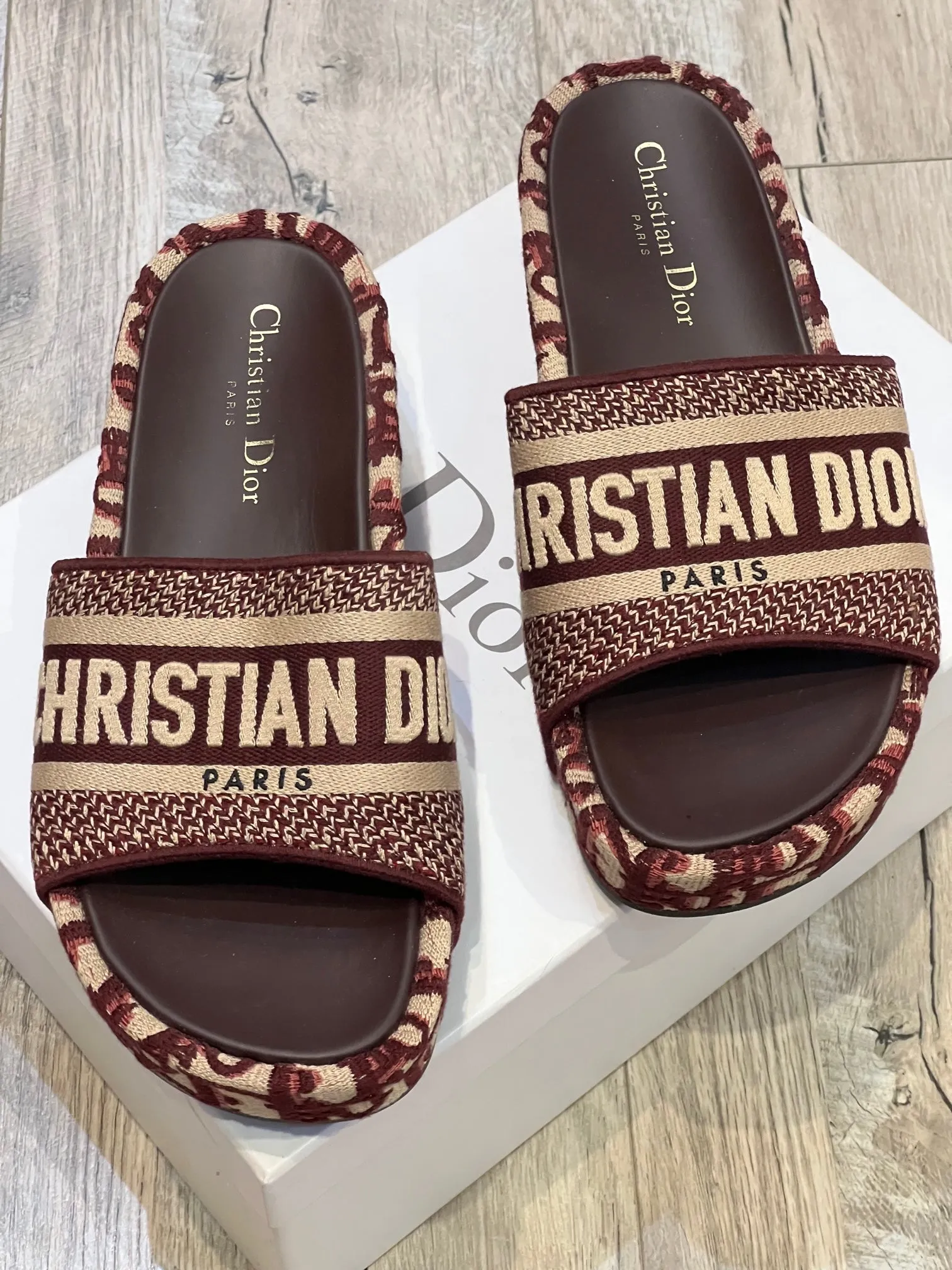 DIOR OBLIQUE D-WAY PLATFORM SANDALS
