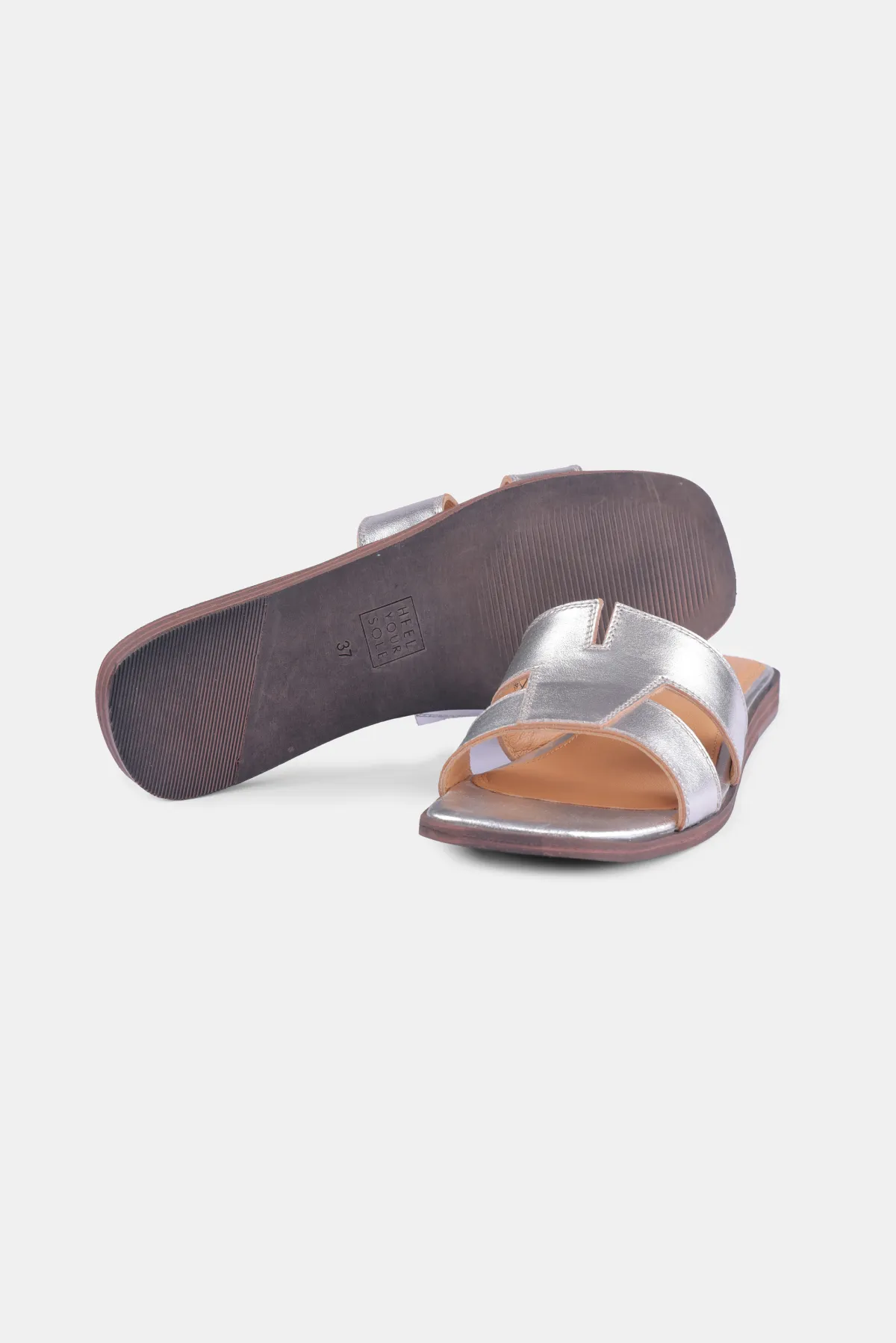 Dory Flats - Silver