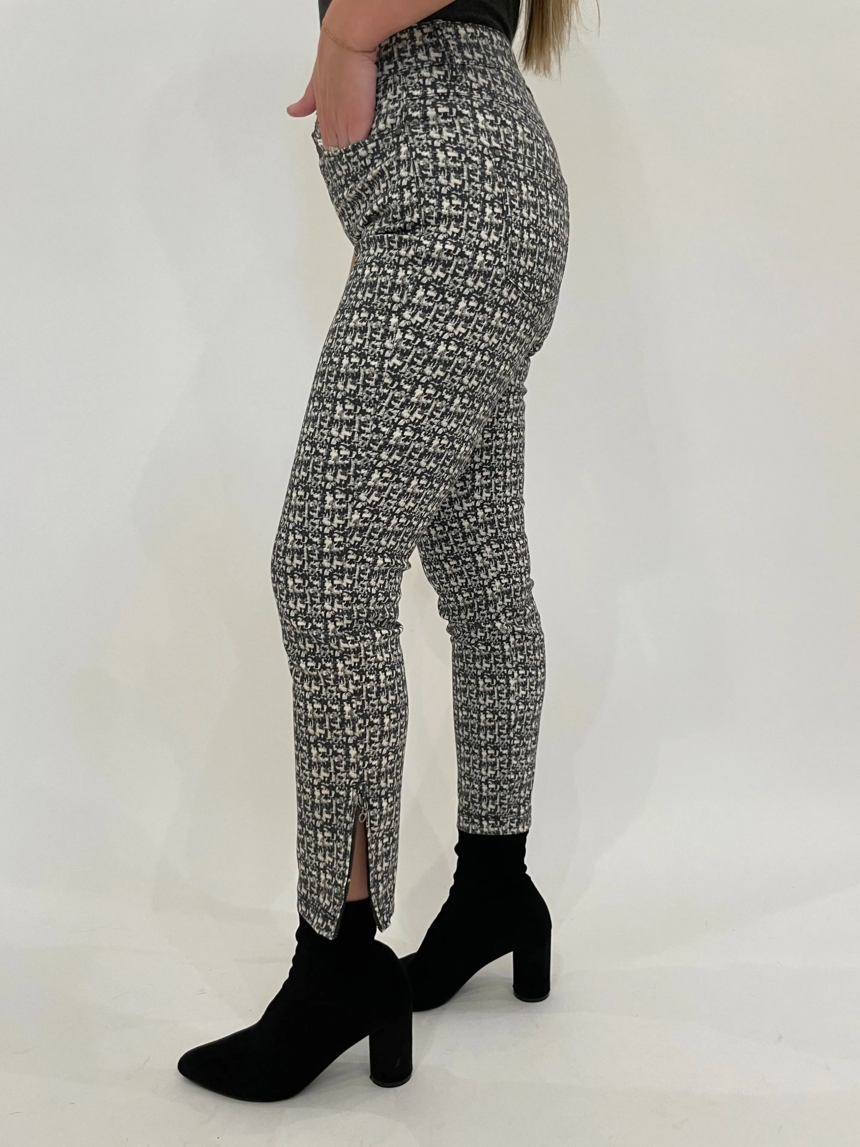 Dream Chic Crop Jean - 082G Print