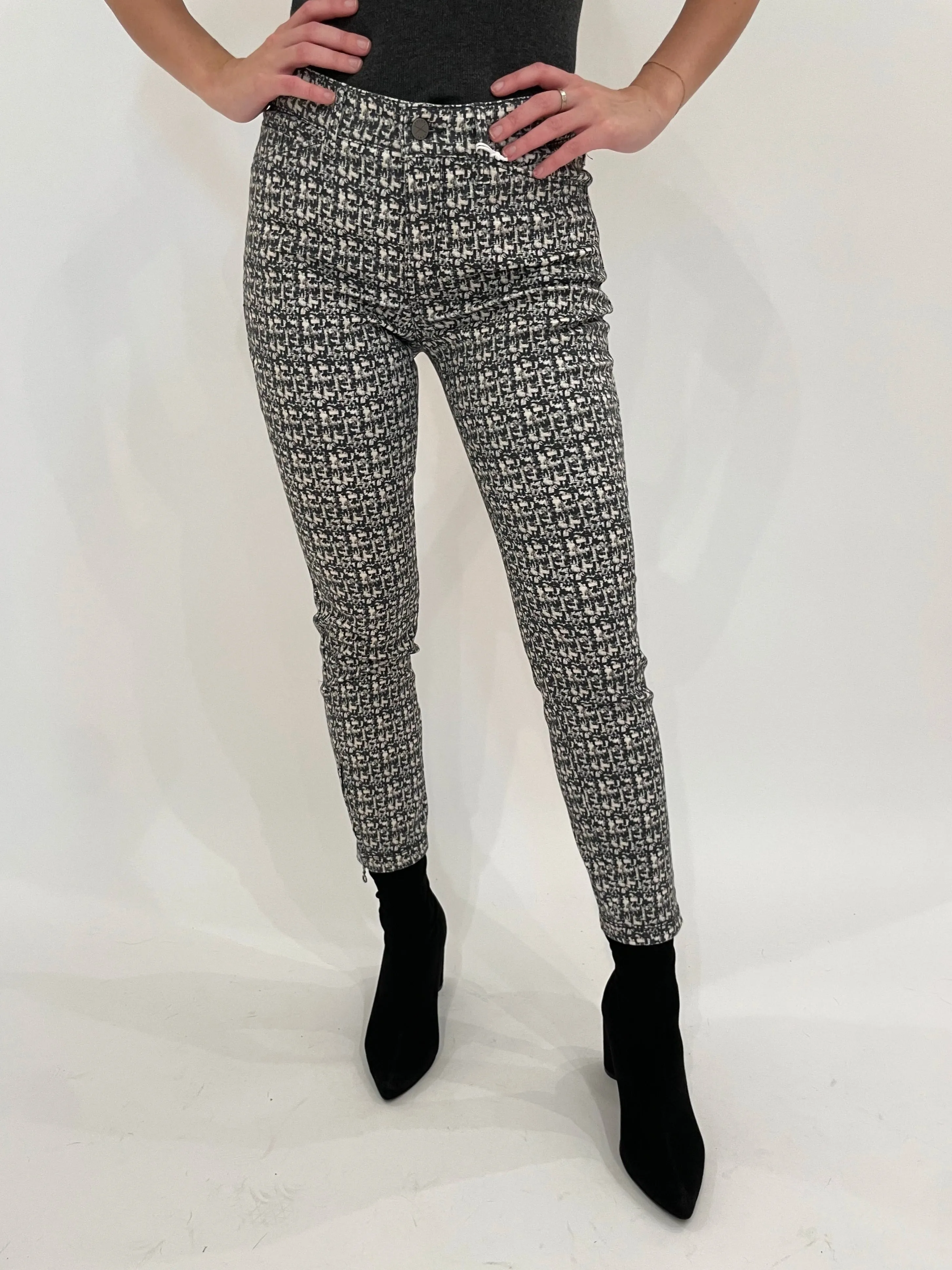 Dream Chic Crop Jean - 082G Print