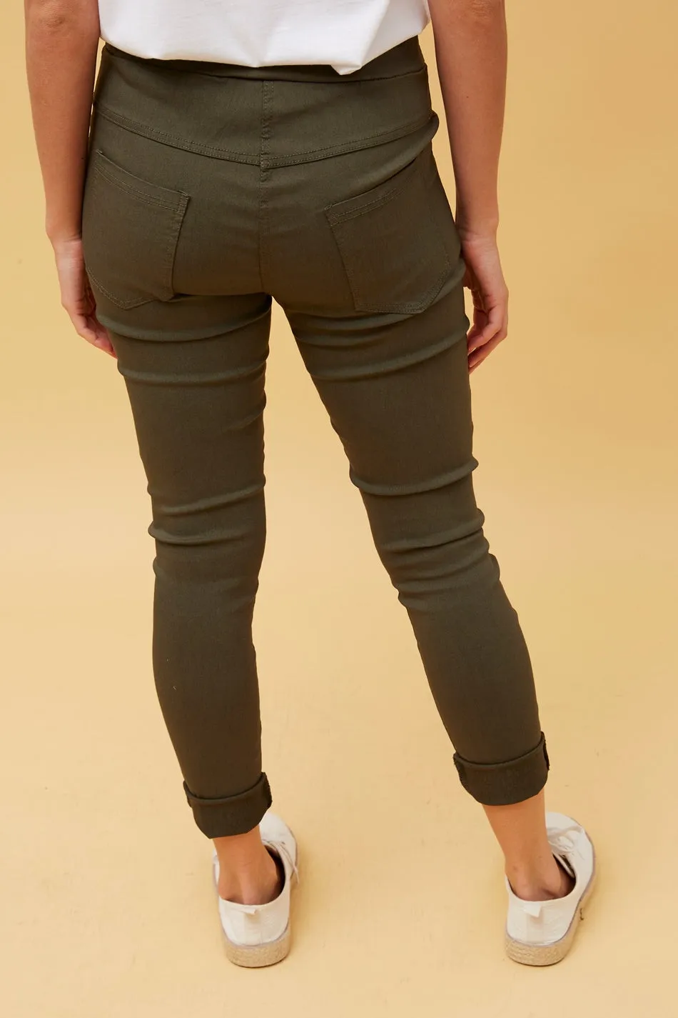 JANJA DIAMANTE WINGS JOGGER PANTS