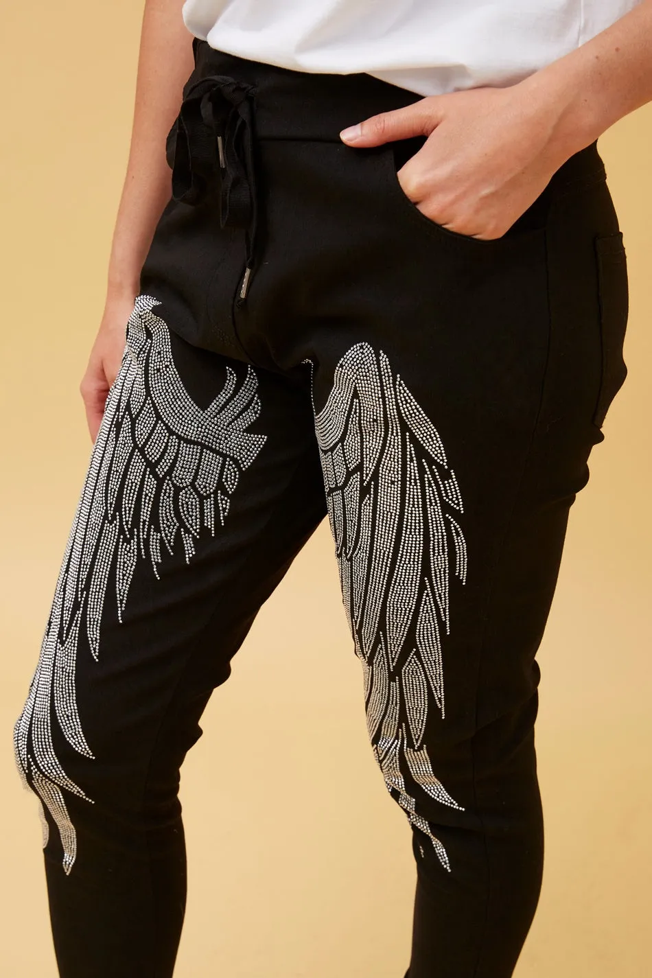 JANJA DIAMANTE WINGS JOGGER PANTS