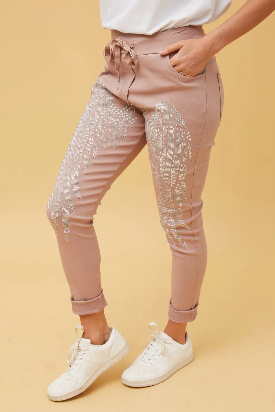 JANJA DIAMANTE WINGS JOGGER PANTS