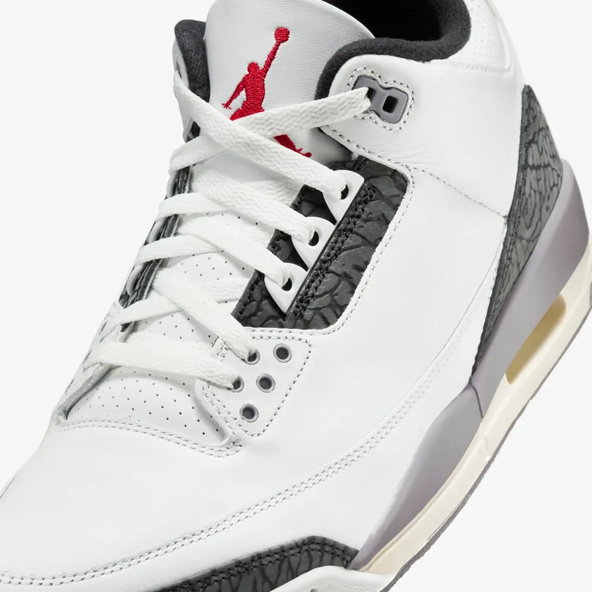 JORDAN | AIR JORDAN 3 { "CEMENT GREY"