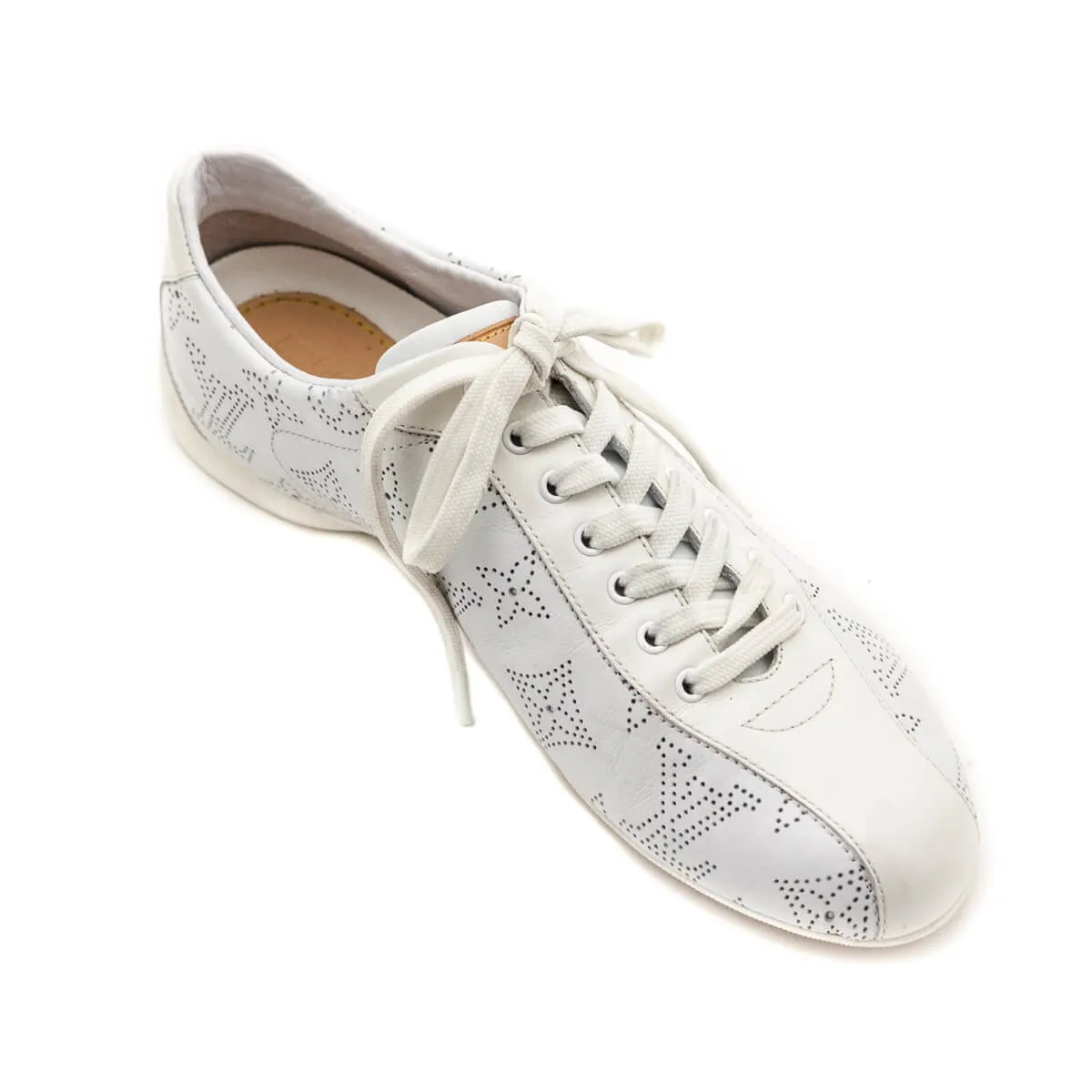 Louis Vuitton White Mahina Leather Low Top Sneakers Size US 5.5 | EU 35.5