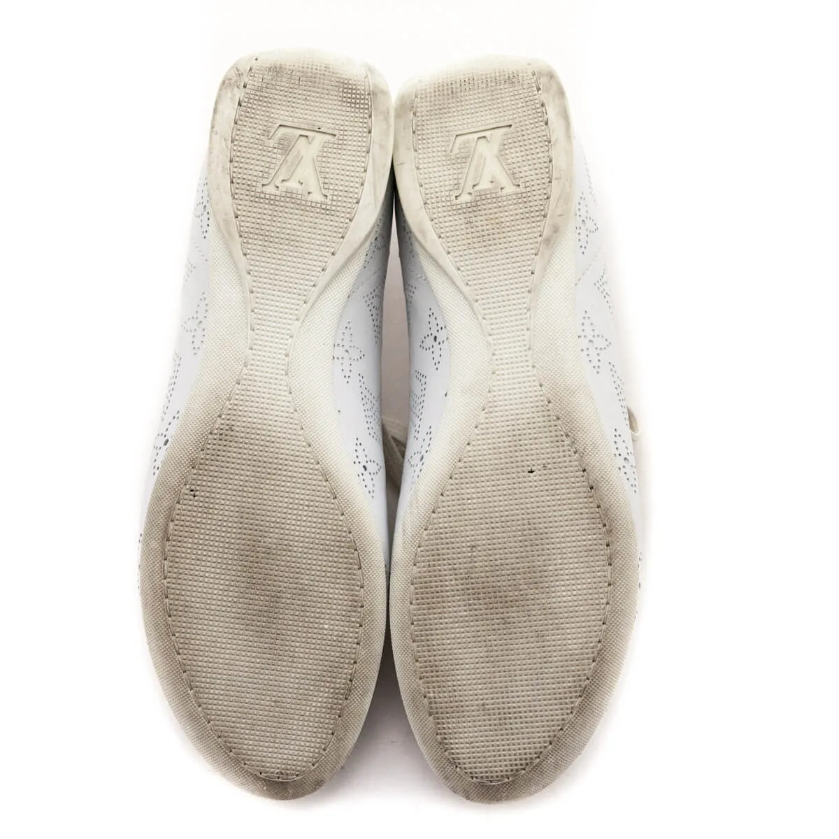 Louis Vuitton White Mahina Leather Low Top Sneakers Size US 5.5 | EU 35.5