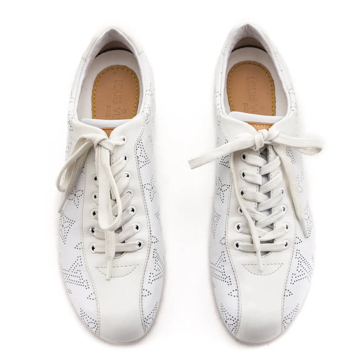 Louis Vuitton White Mahina Leather Low Top Sneakers Size US 5.5 | EU 35.5