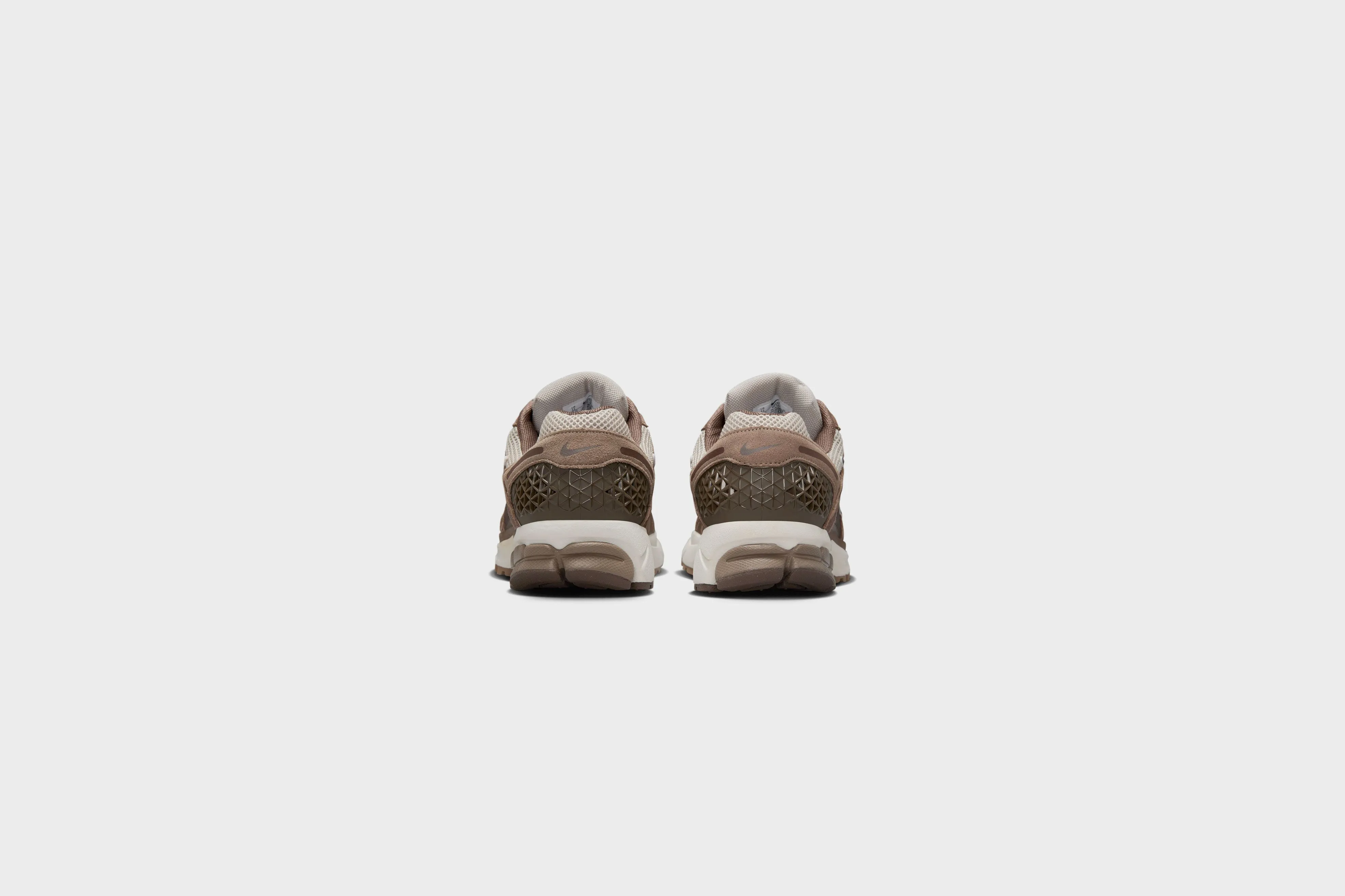 Nike Zoom Vomero 5 (College Grey/Sail-Mink Brown)