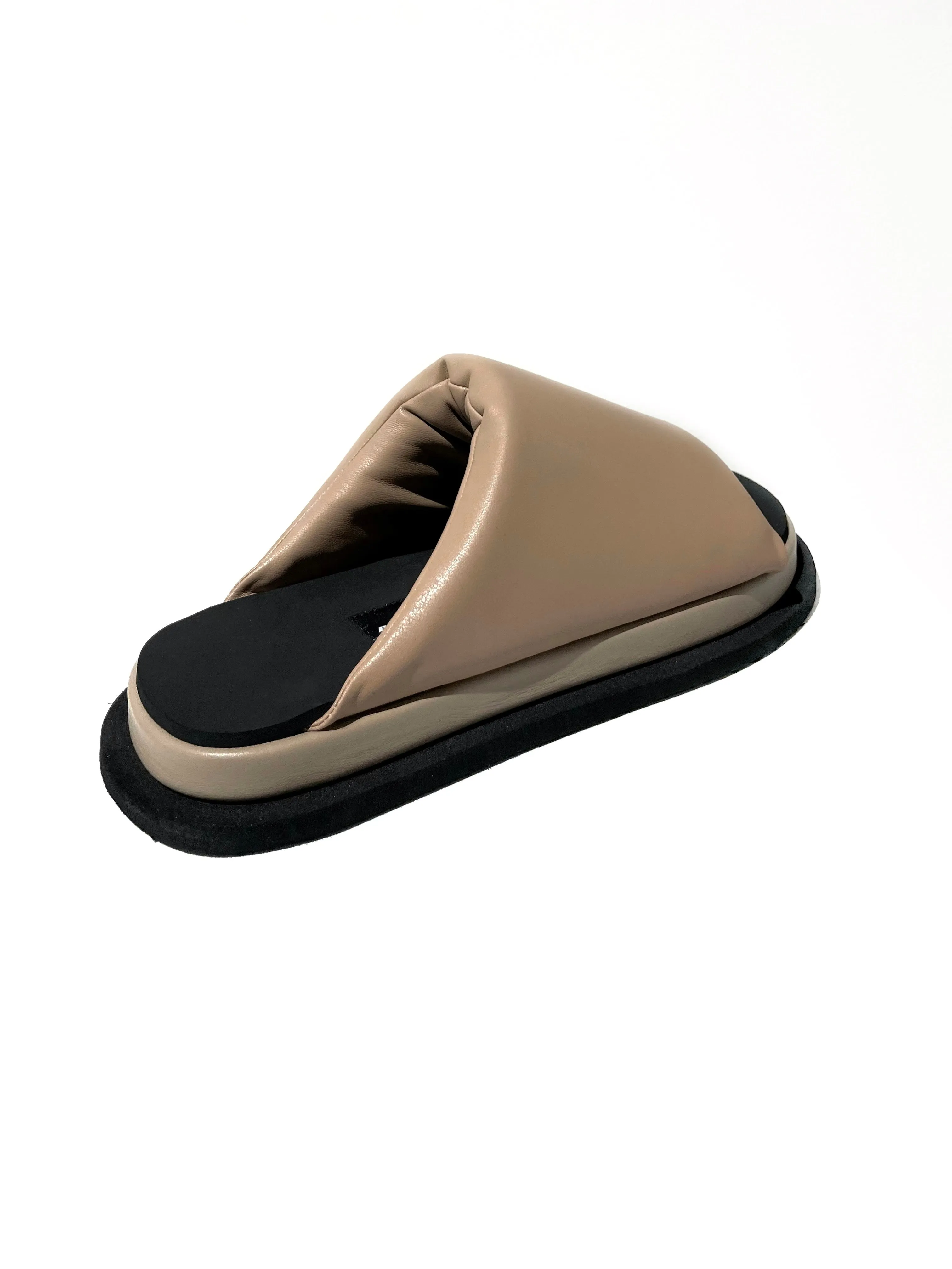 Puffer Flats Nude