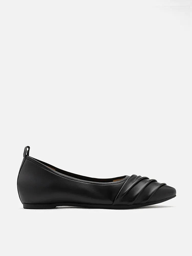 Rylee Ruched Detail Covered Flats
