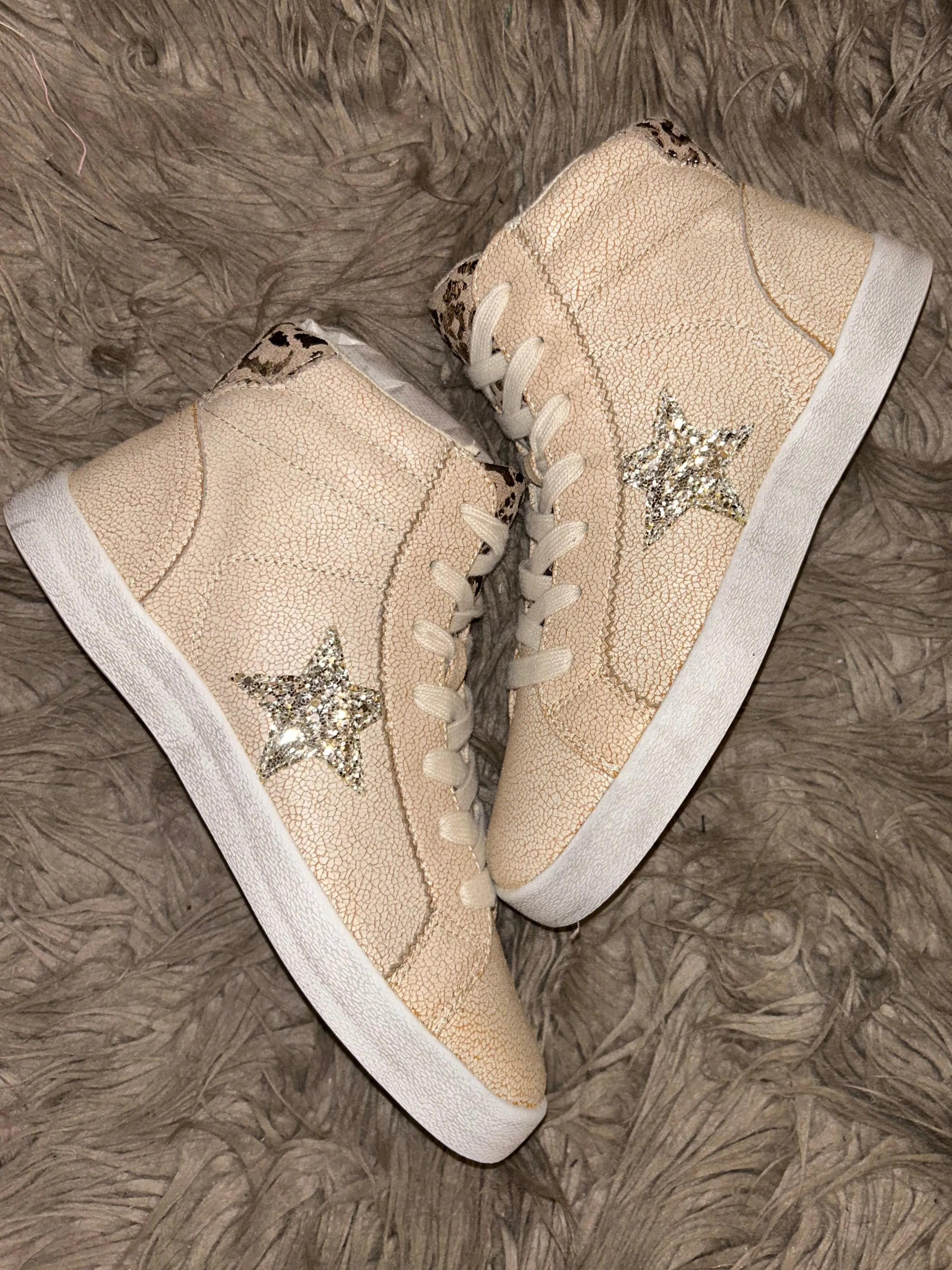 Very G Sammi Sneaker